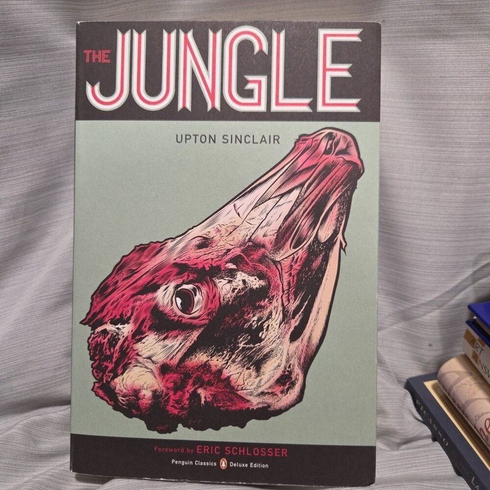 The Jungle: (Penguin Classics Deluxe Edition) by Sinclair, Upton